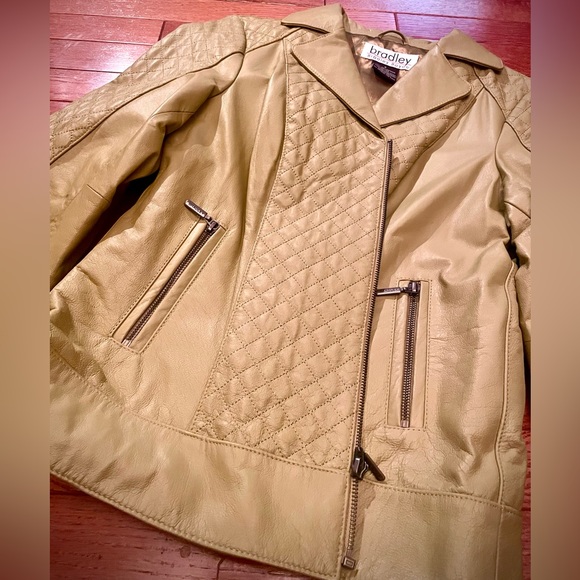 EUC genuine leather quilted lime green moto jacket size S - Picture 10 of 16